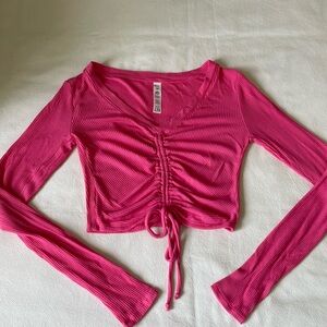 Alo Cinched Long Sleeve Crop Top